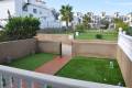 Sale - Bungalow au rez-de-chaussée - Orihuela Costa - Punta Prima